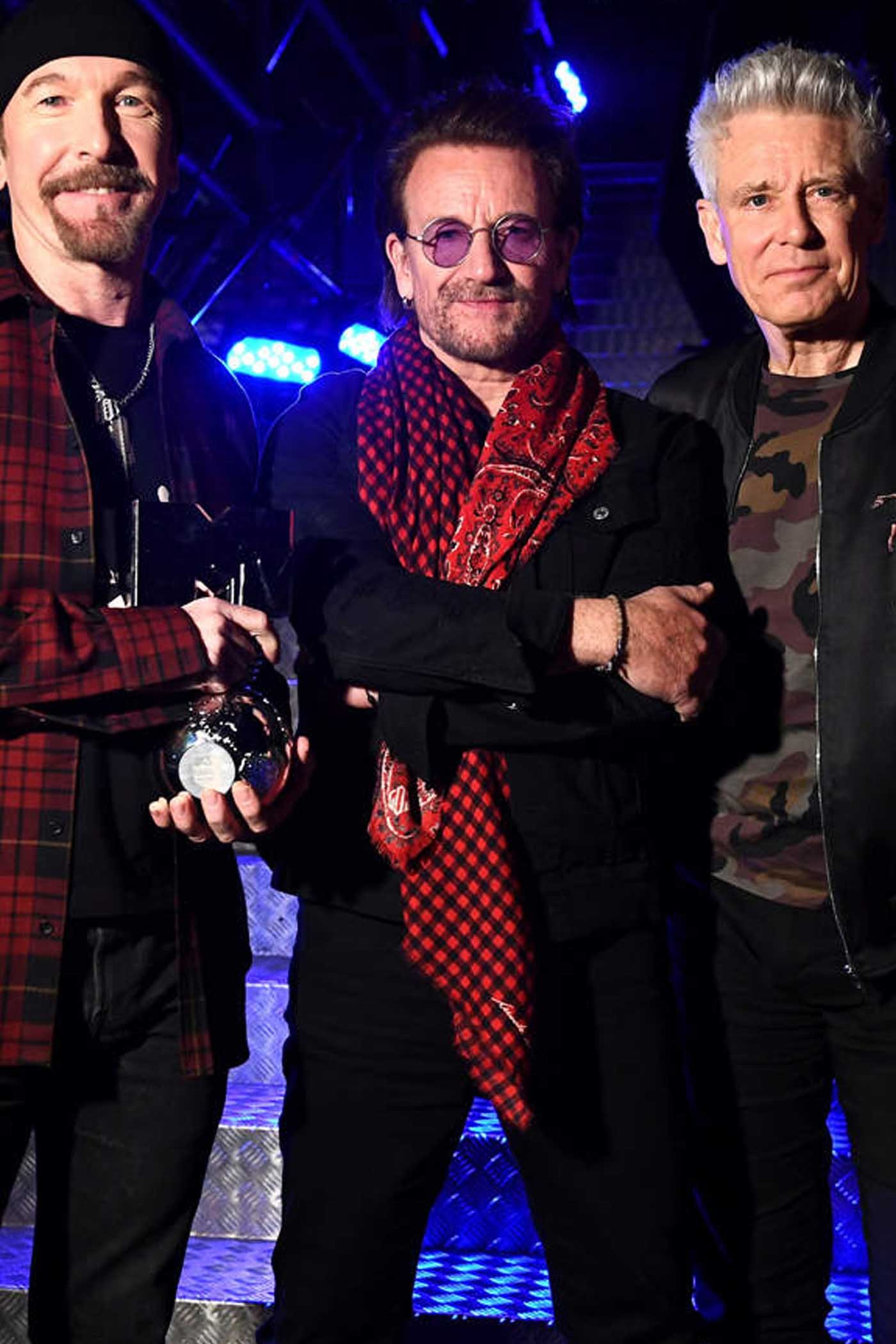 U2